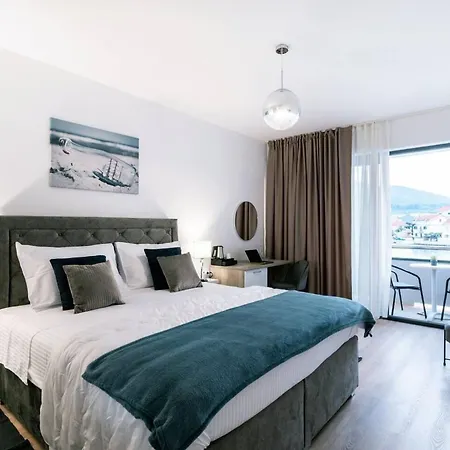 Apartamento And Ribarska Srica