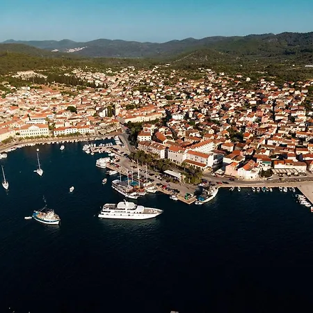 And Ribarska Srica Apartment