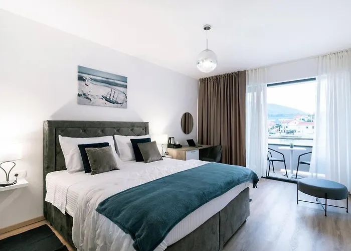 Apartamento And Ribarska Srica