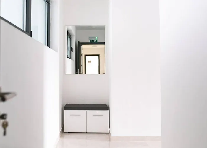 And Ribarska Srica Vela Luka