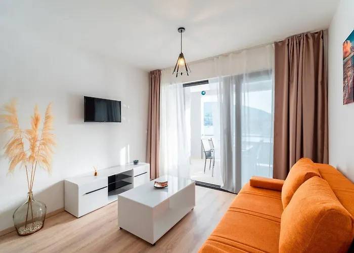 And Ribarska Srica *