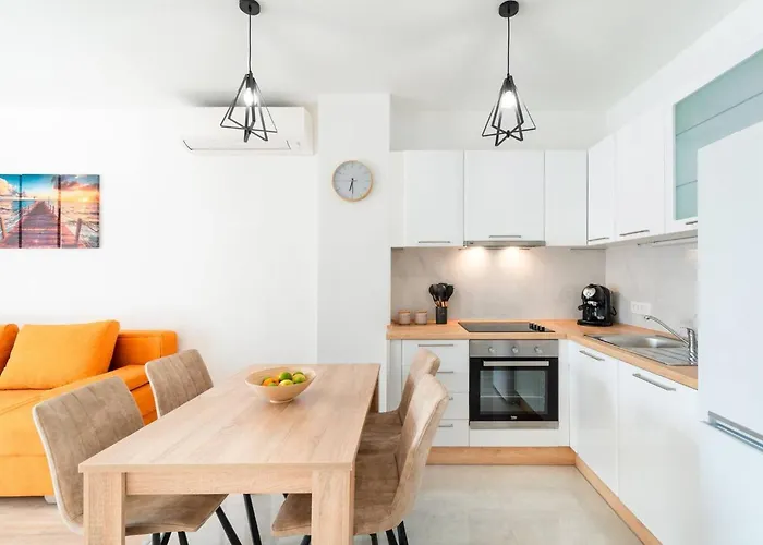 Apartamento And Ribarska Srica