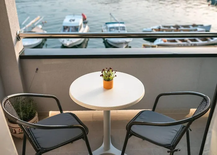 And Ribarska Srica Apartamento