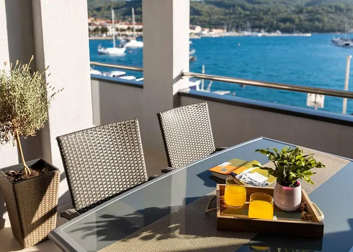 And Ribarska Srica Apartamento *