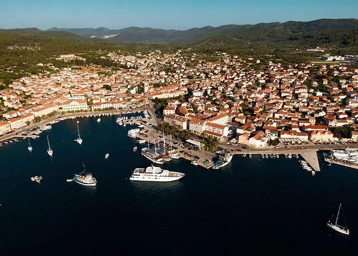 And Ribarska Srica Apartamento