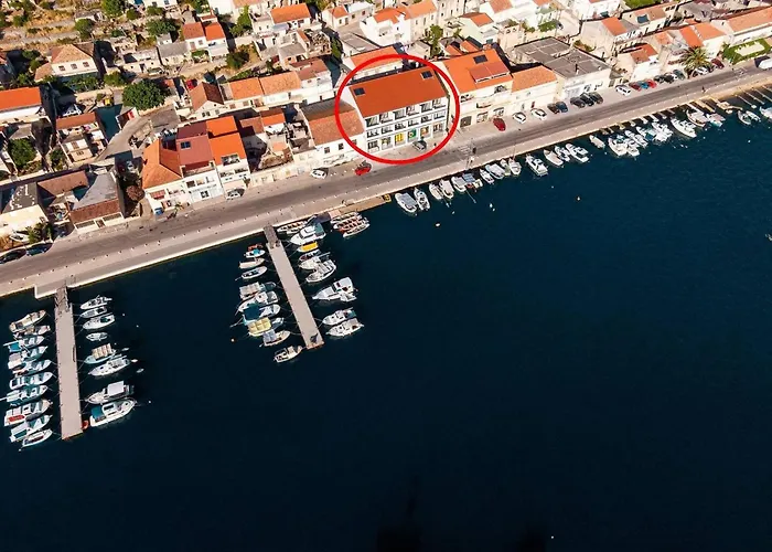 And Ribarska Srica Apartamento